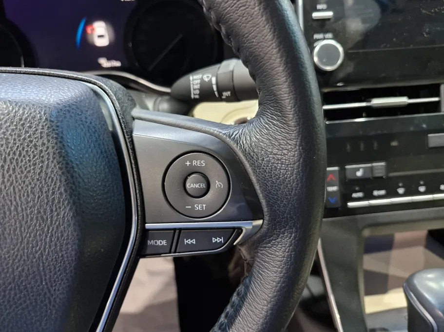 2021 Toyota Avalon Touring 