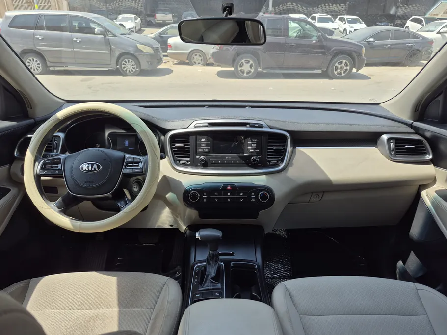 2018 Kia Sorento GL 