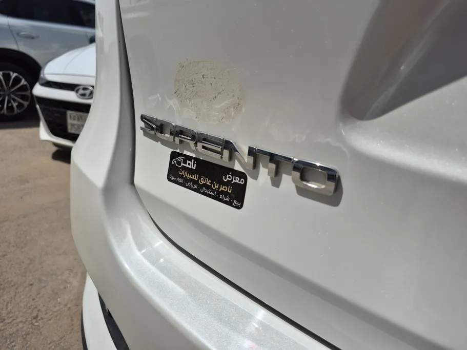 2018 Kia Sorento GL 