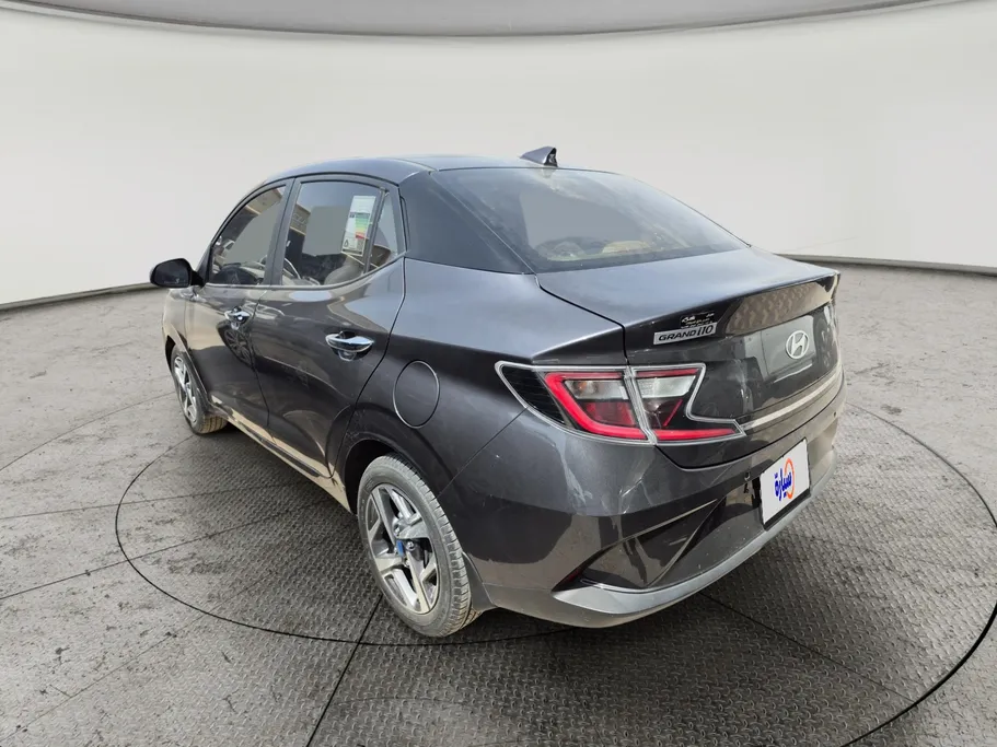 هيونداي Grand i10 سمارت 2024 