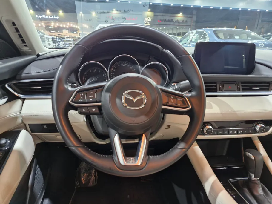 2025 Mazda 6 Core 
