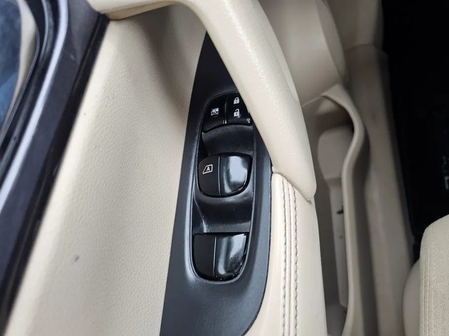 نيسان أكس تريل S 5 Seats 2022 