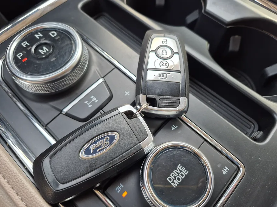 2024 Ford Expedition XLT 