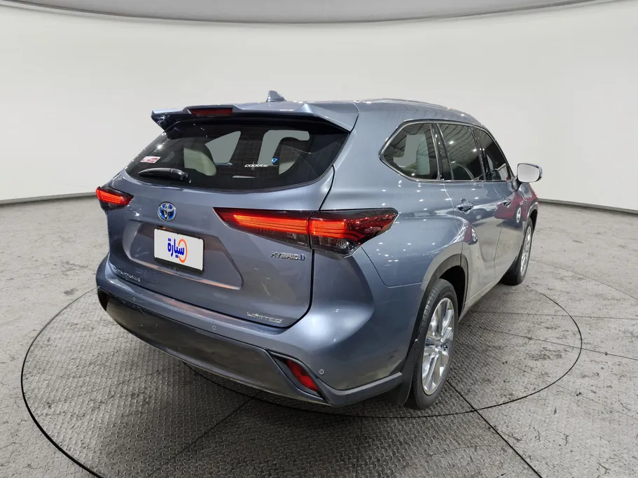 2023 Toyota Highlander Limited 