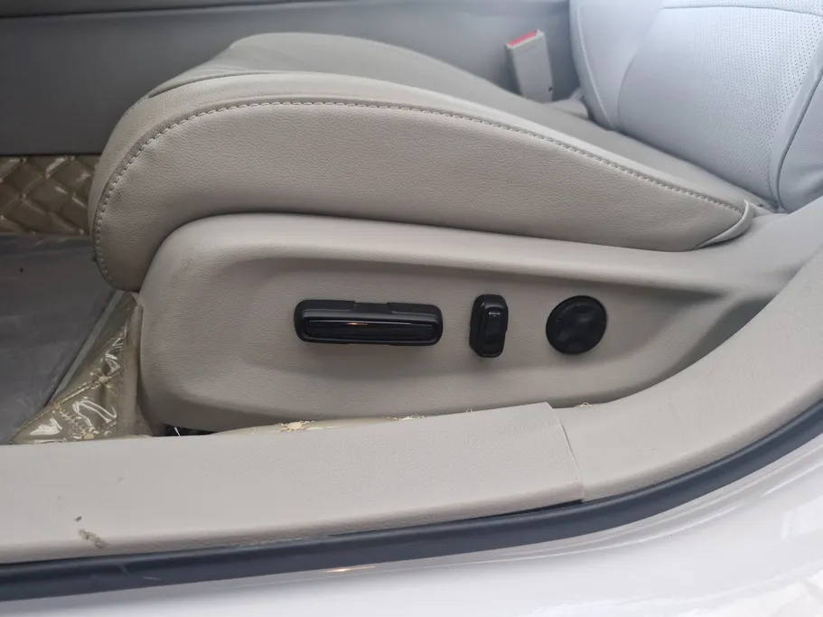 2022 Honda Accord EX L 