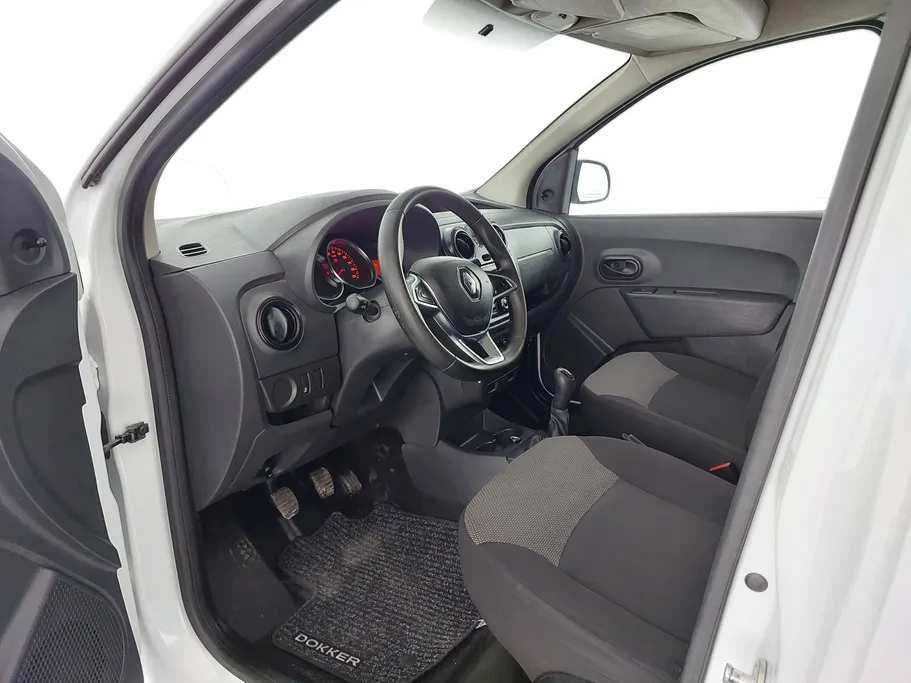 2021 Renault Docker Van بضاعة 