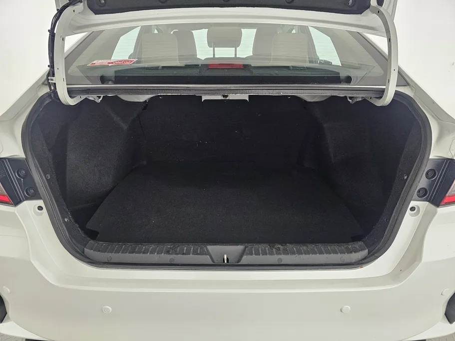 2024 Toyota Yaris  Y 