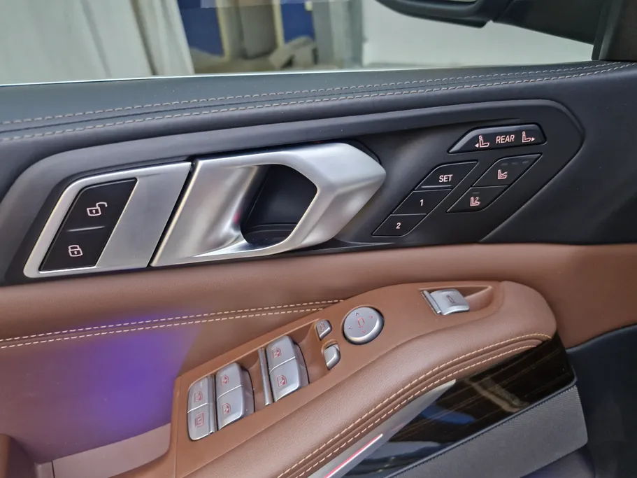 بي ام دبليو الفئة اكس 7 xDrive 40i	 2023 