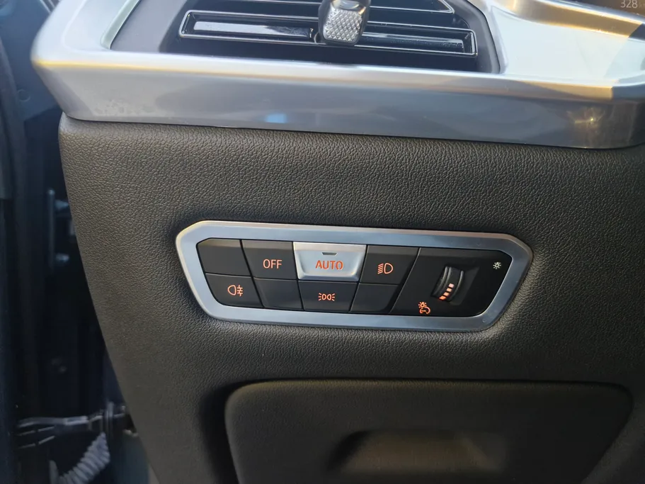 بي ام دبليو الفئة اكس 7 xDrive 40i	 2023 