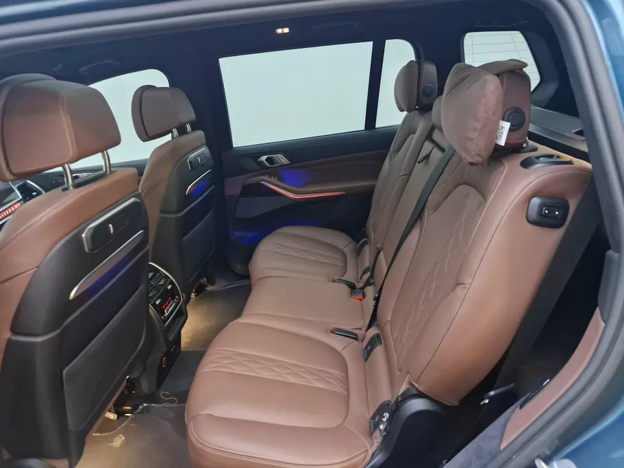 بي ام دبليو الفئة اكس 7 xDrive 40i	 2023 