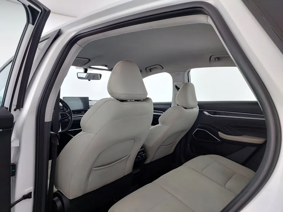 2023 Geely Emgrand GS 