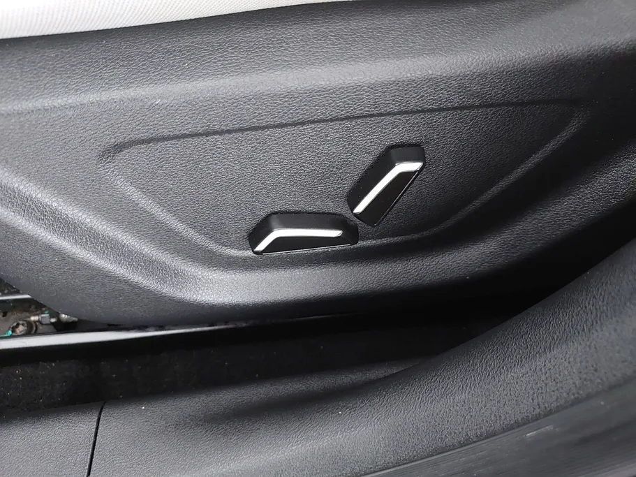 2023 Geely Emgrand GF 