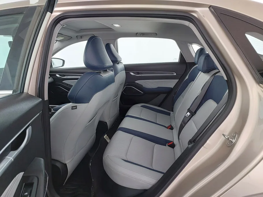 2023 Geely Emgrand GF 