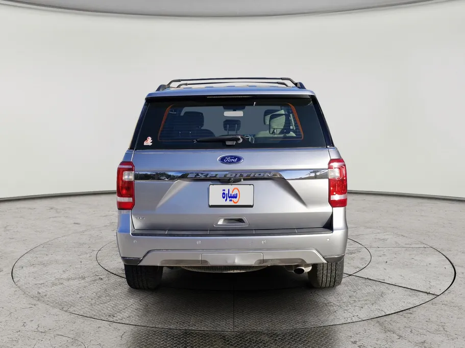 2020 Ford Expedition XLT 