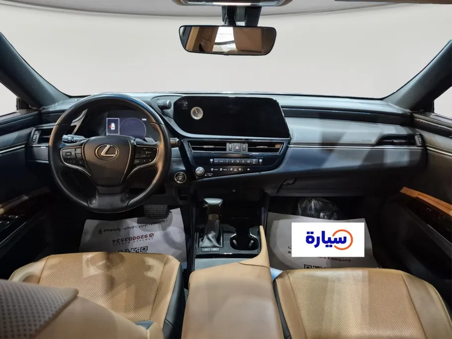 2023 Lexus ES 300 H 