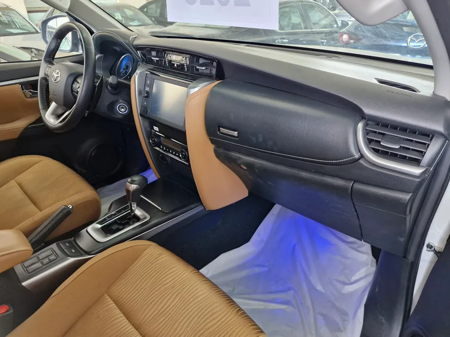 2023 Toyota Fortuner VX 