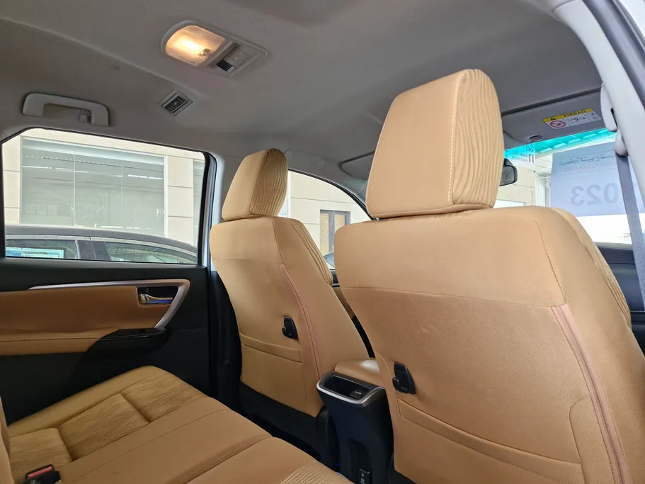 2023 Toyota Fortuner VX 