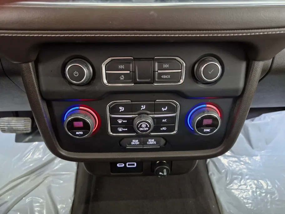 2022 Chevrolet Tahoe LS 