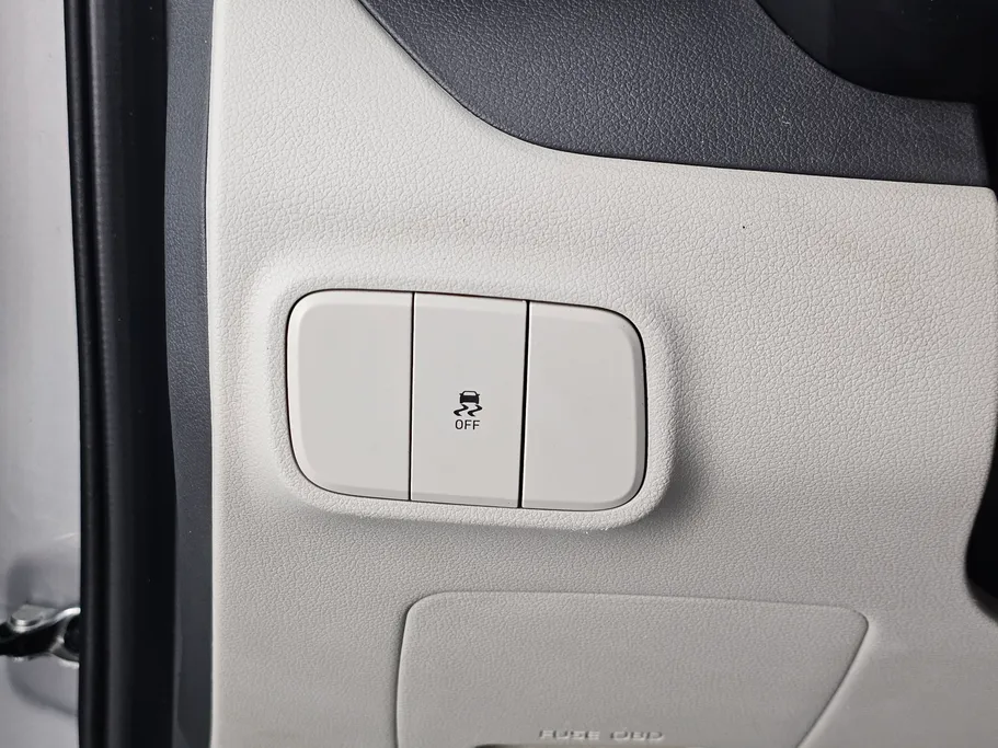 هيونداي Grand i10 فلييت 2023 