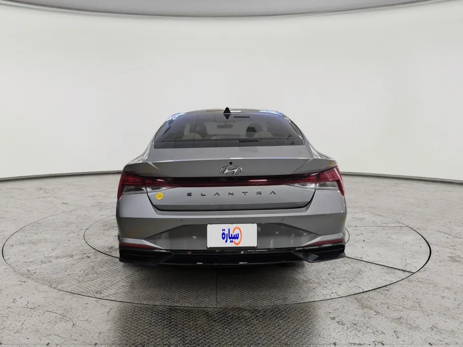 2023 Hyundai Elantra Comfort 