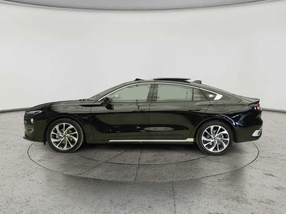 2026 Ford Taurus Titanium 