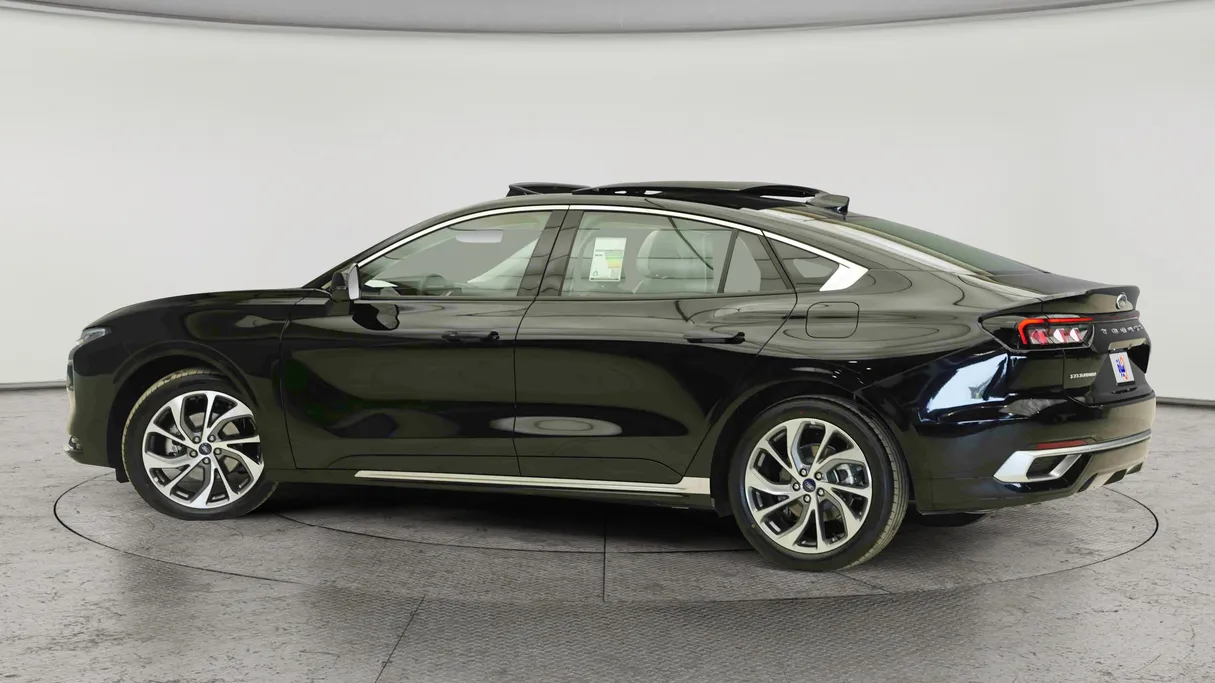 2026 Ford Taurus Titanium 