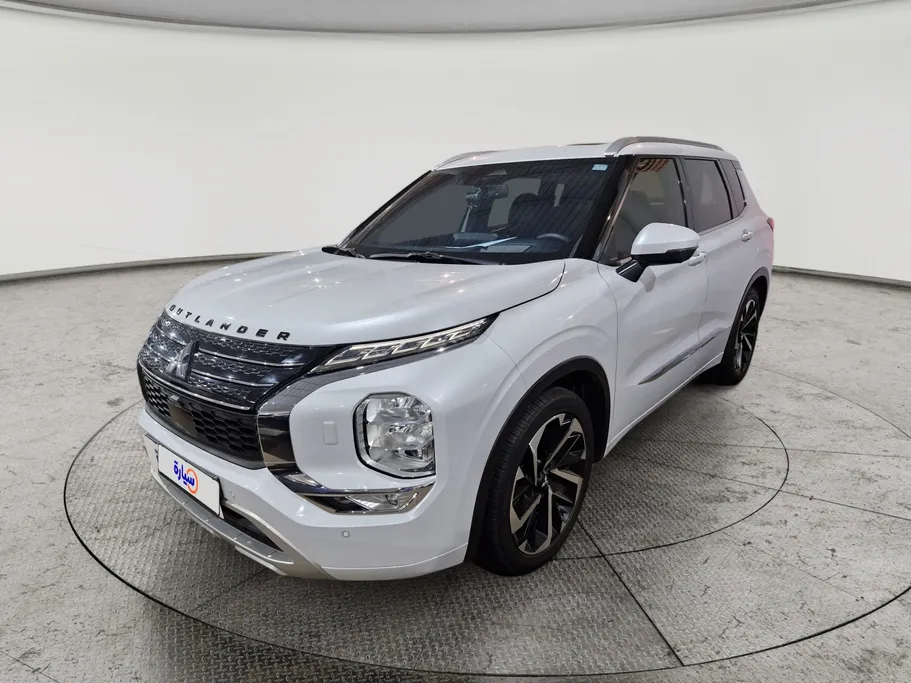ميتسوبيشي اوتلاندر الشكل الجديد PREMIUM 2024 