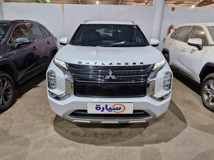 ميتسوبيشي اوتلاندر الشكل الجديد PREMIUM 2024 
