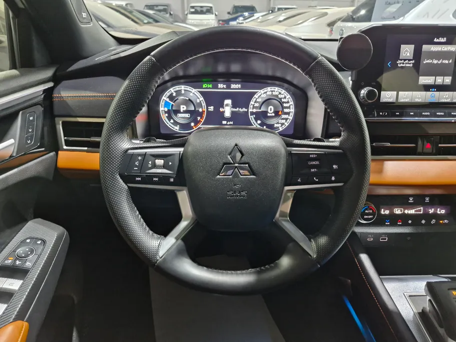 ميتسوبيشي اوتلاندر الشكل الجديد PREMIUM 2024 