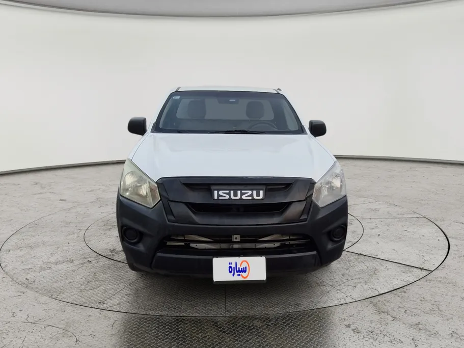 ايسوزو دي ماكس Crew Cab 2022 