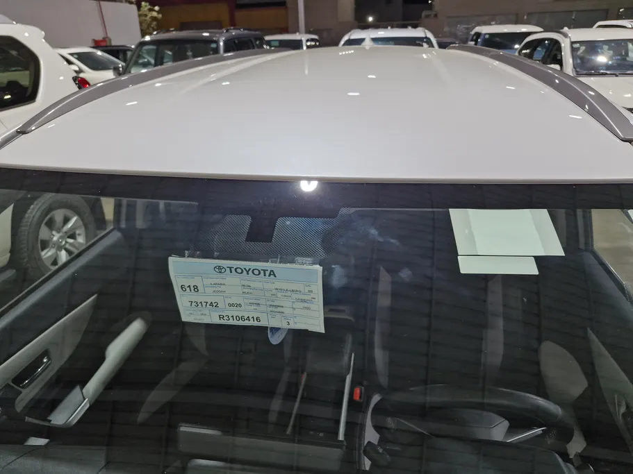 2024 Toyota Veloz GLX 