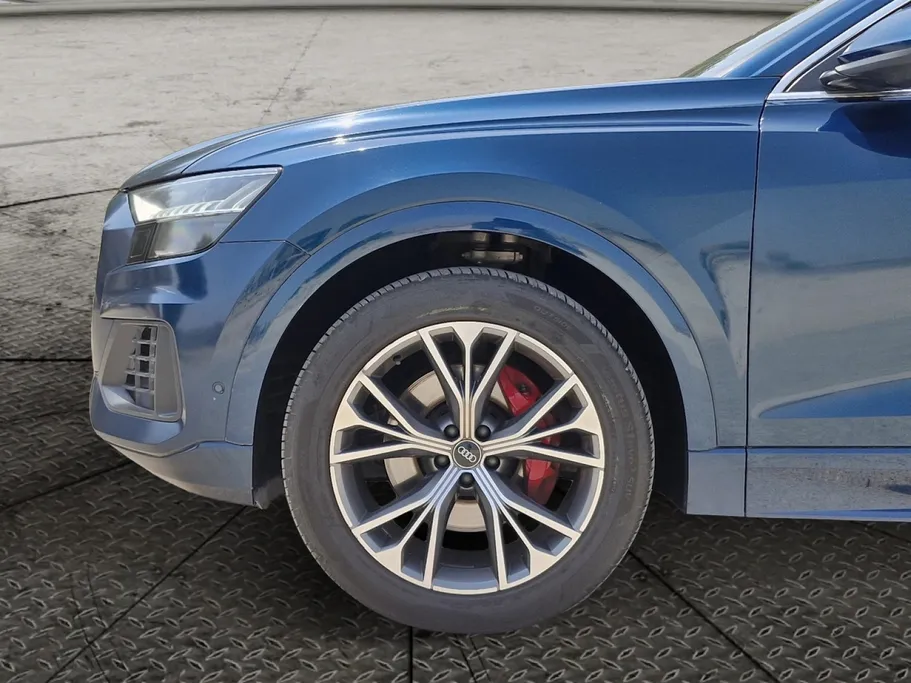 2021 Audi Q8  55 TFSI quattro 