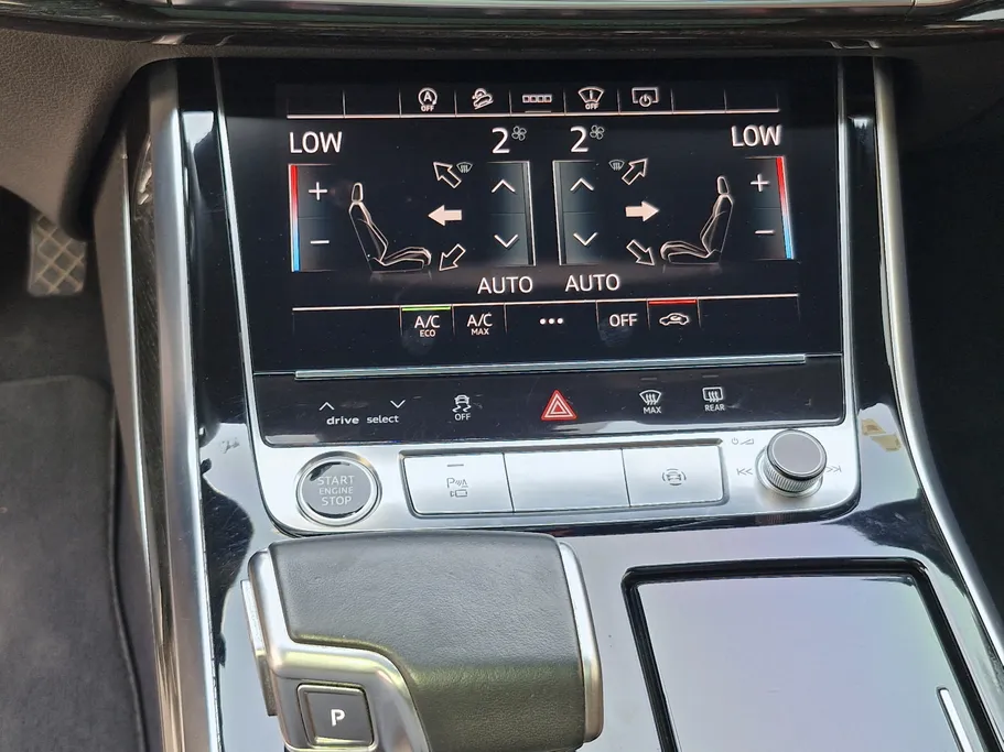 2021 Audi Q8  55 TFSI quattro 