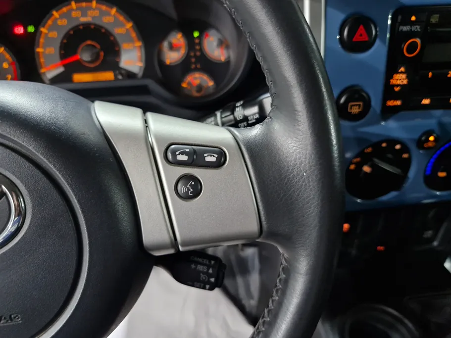 تويوتا اف جي FJ Cruiser 2022 