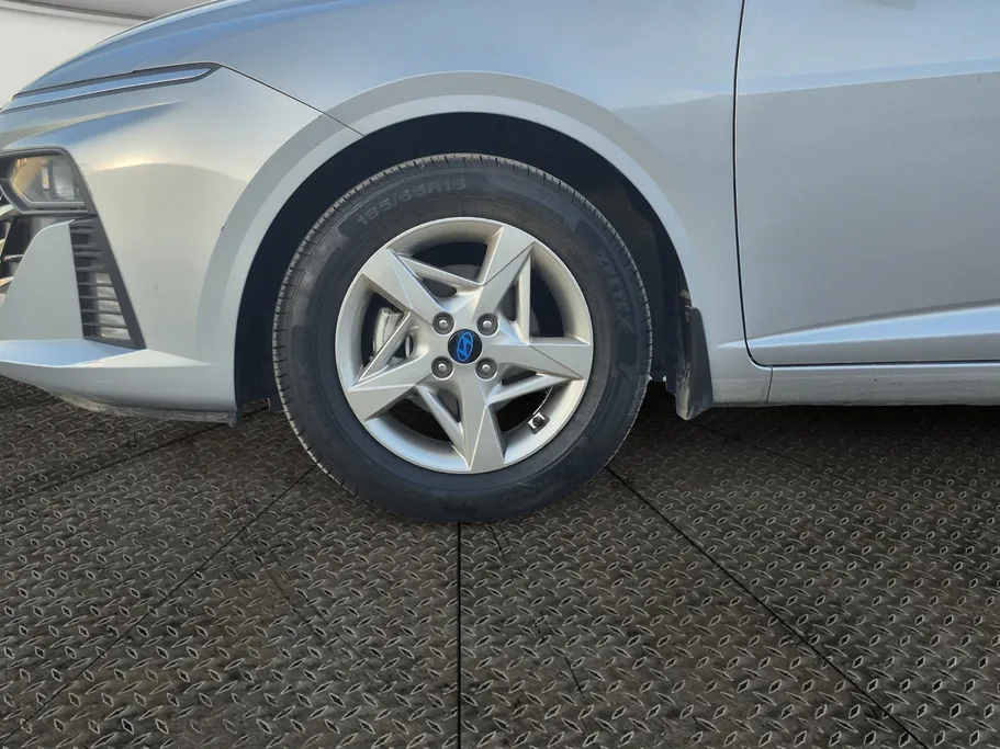 2024 Hyundai Accent Fleet 