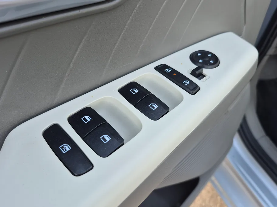 2024 Hyundai Accent Fleet 