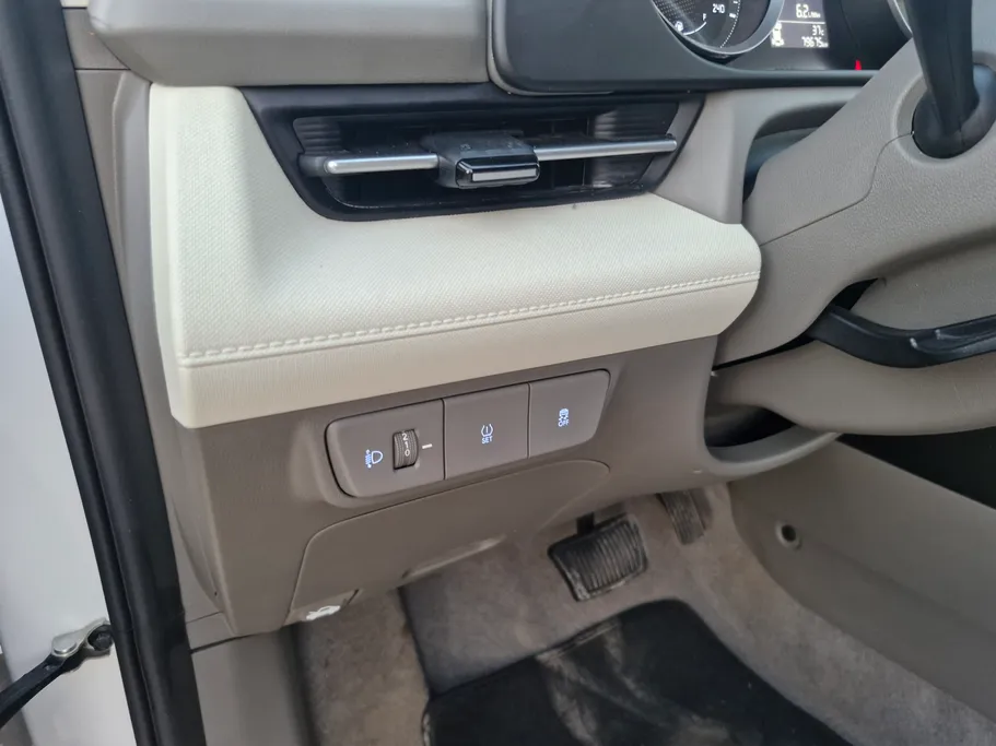 2024 Hyundai Accent Fleet 
