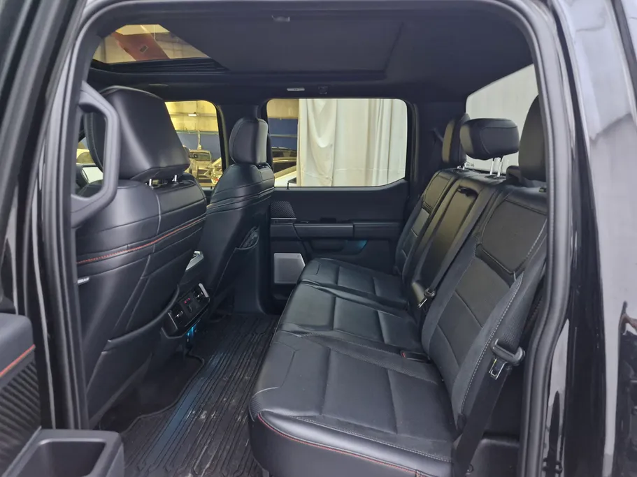 فورد F150 رابتر 2024 