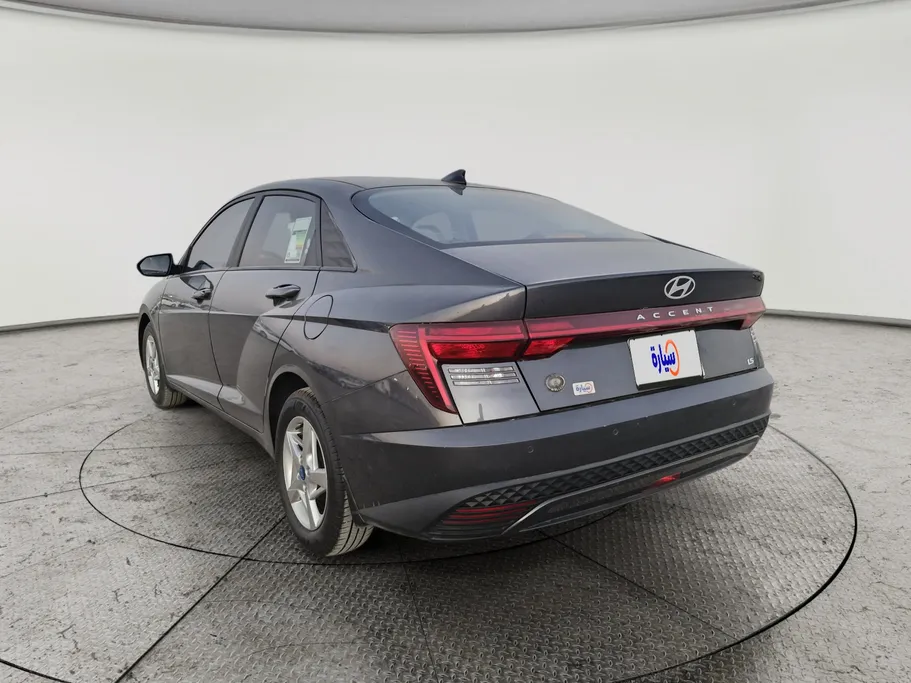 2024 Hyundai Accent Fleet 