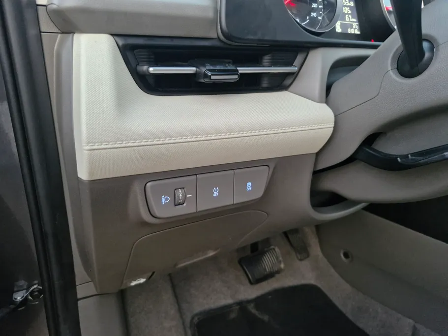 2024 Hyundai Accent Fleet 