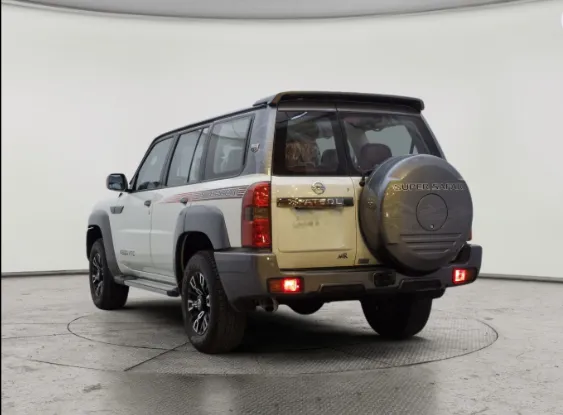 2024 Nissan Patrol Safari 