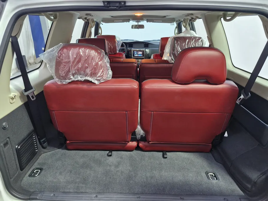 2024 Nissan Patrol Safari 