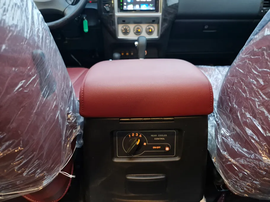2024 Nissan Patrol Safari 
