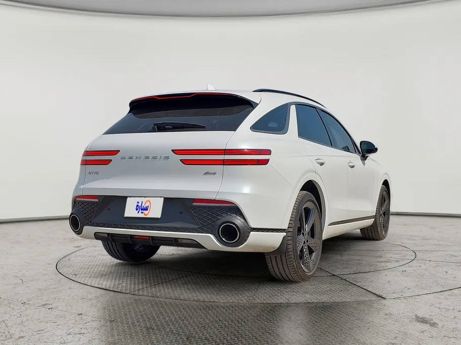 2024 Genesis GV70 Platinum Sport 