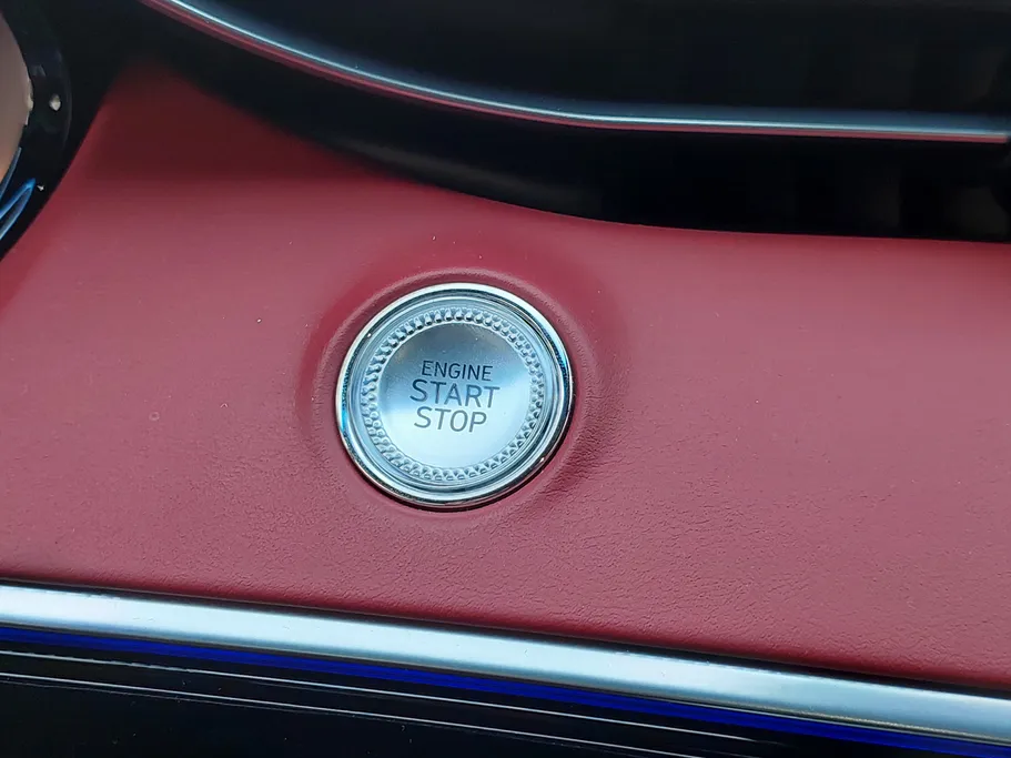 2024 Genesis GV70 Platinum Sport 