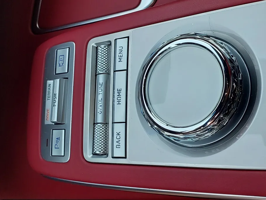 2024 Genesis GV70 Platinum Sport 