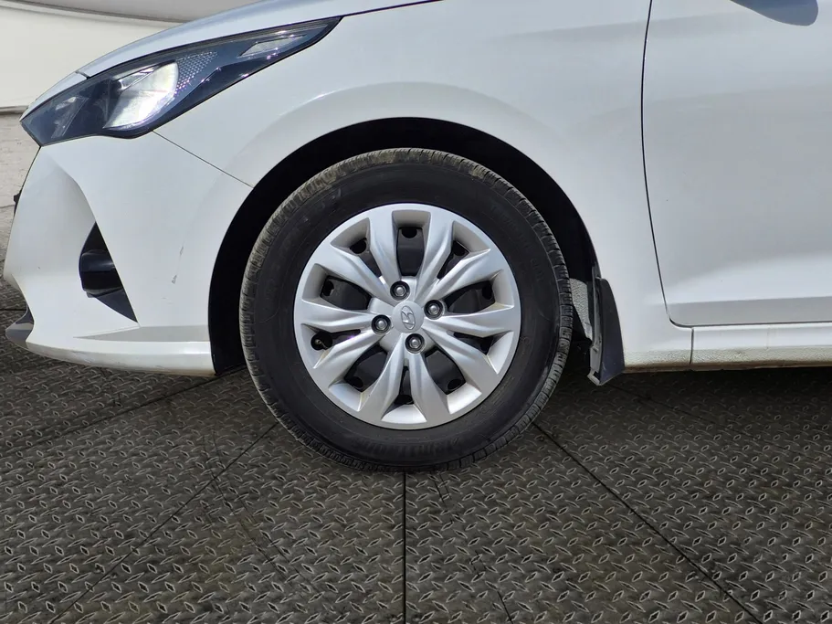 2023 Hyundai Accent Smart 