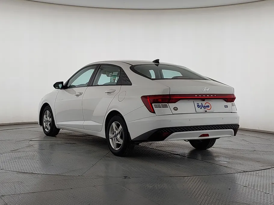 2024 Hyundai Accent Fleet 
