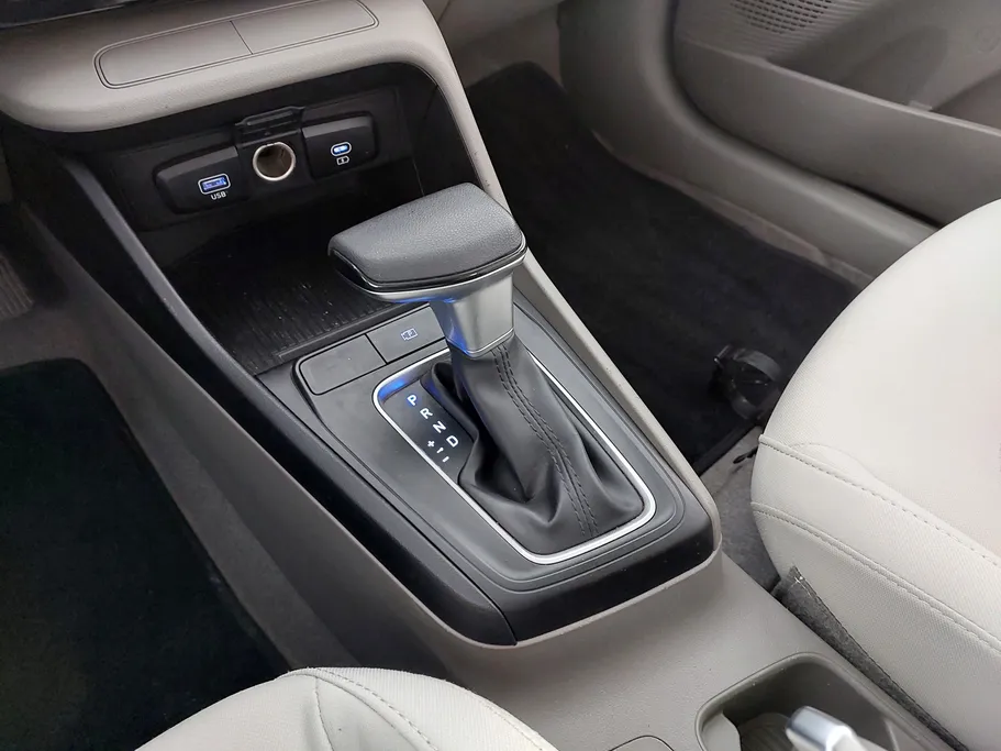 2024 Hyundai Accent Fleet 