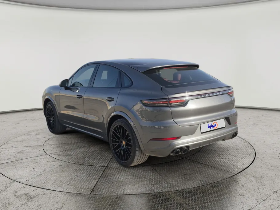 2020 Porsche Cayenne Basic 